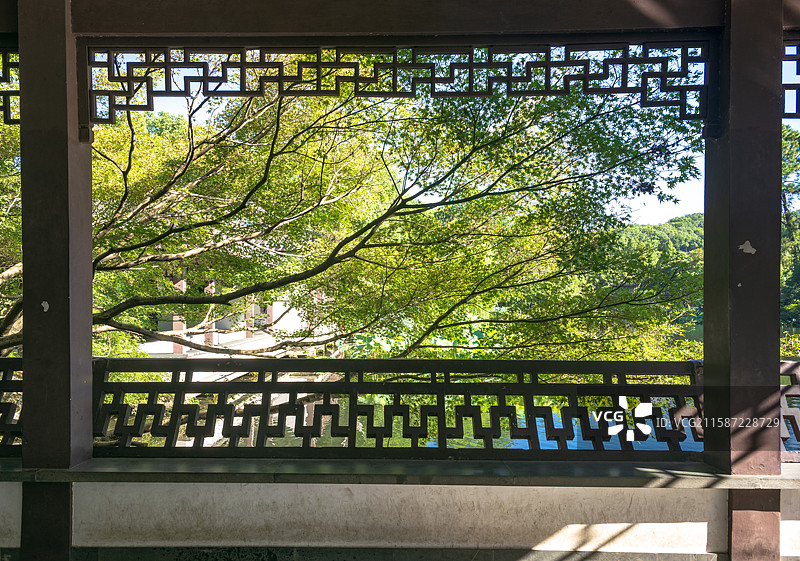 杭州西湖曲院风荷蓼汀框架图片素材