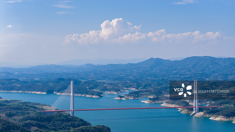 河北省十堰市丹江口市十浙高速丹江口水库特大桥图片素材