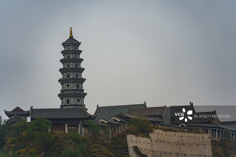 甘肃省庆阳市庆城县梦阳文化景区古塔风光图片素材