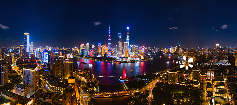 陆家嘴夜景航拍全景图片素材