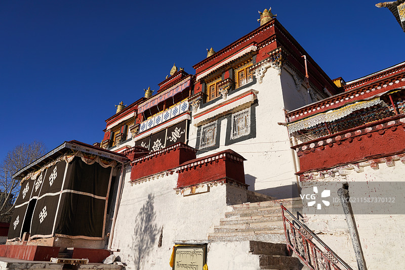 西藏 拉萨 甘丹寺 格鲁派 宗喀巴图片素材