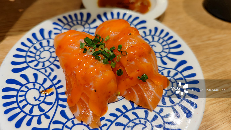 日料、寿司、刺身、三文鱼图片素材