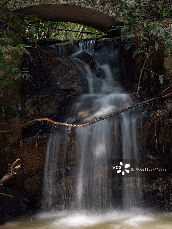 广州滴水岩森林公园溪流各处特写图片素材