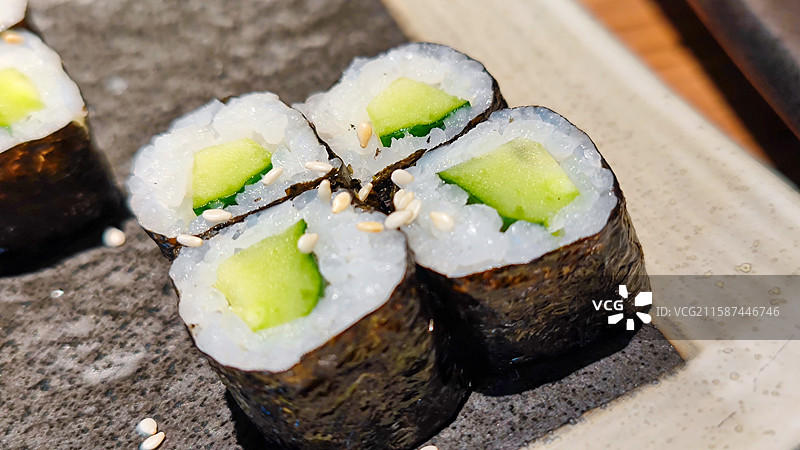 日料、黄瓜寿司卷图片素材