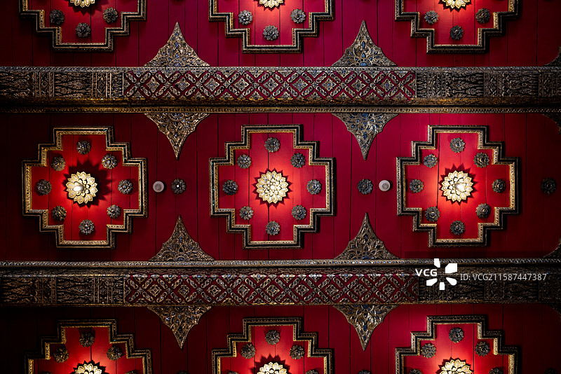 泰国国家博物馆浮屠沙旺佛堂展厅与帕辛佛像图片素材