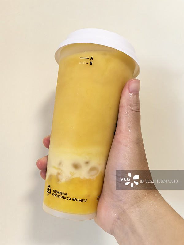 芒果生椰、芒果冰沙、芒果汁，夏天冰饮、秋天奶茶图片素材