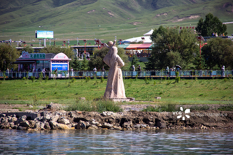 青海湖二郎剑景区西王母雕塑图片素材