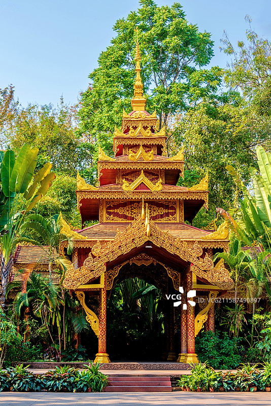 中国云南西双版纳景洪曼听御花园章哈亭图片素材