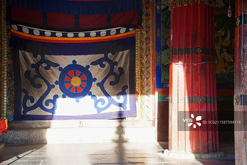 西藏 拉萨 甘丹寺 格鲁派 宗喀巴图片素材