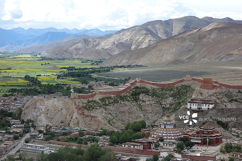 西藏日喀则市江孜县江孜白居寺白居塔图片素材
