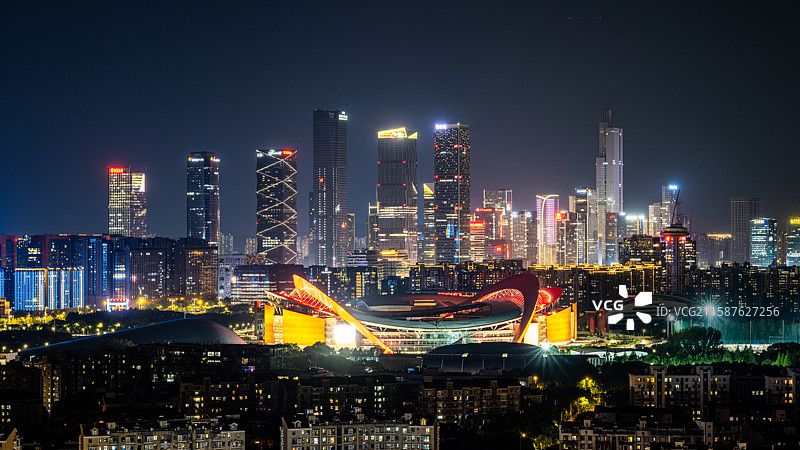 南京奥体中心与河西新城CBD天际线夜景图片素材