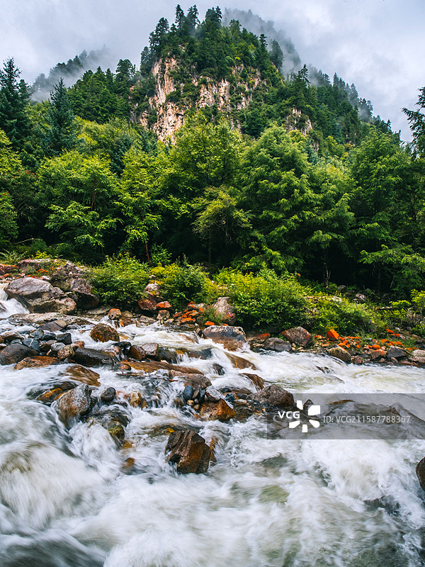 孟屯河谷甲尔猛措图片素材