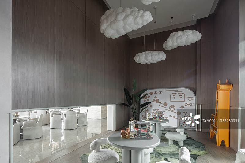 儿童活动区与卡通装饰墙设计图片素材