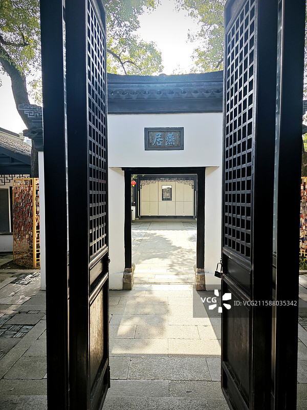 无锡东林书院燕居庙门图片素材