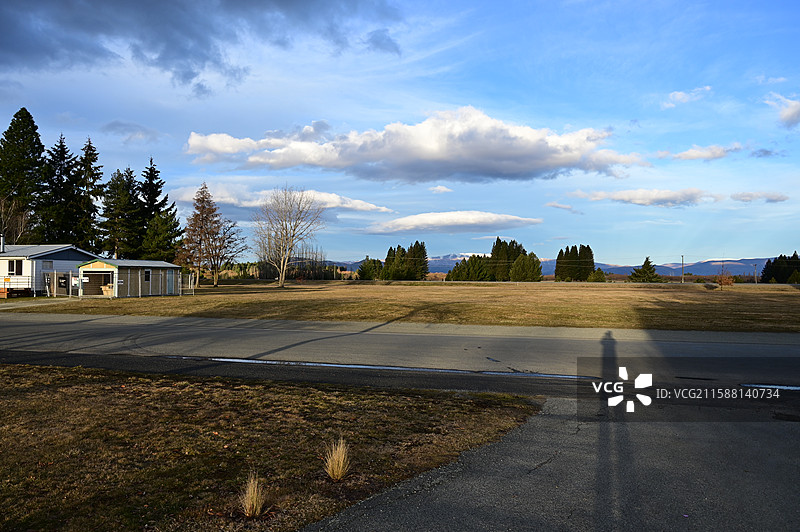 特维泽尔（Twizel）世界级的户外探险和作为探索麦肯奇盆地图片素材