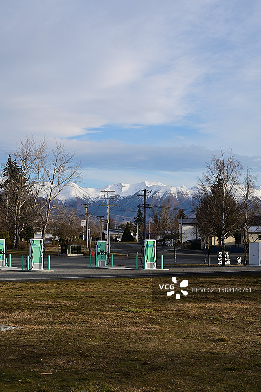 特维泽尔（Twizel）世界级的户外探险和作为探索麦肯奇盆地图片素材