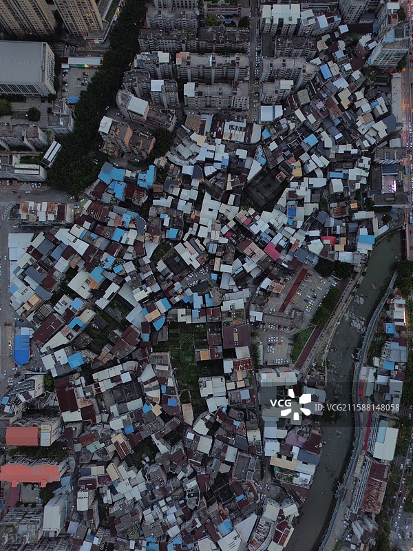 高空航拍俯瞰龙岩新罗区西城街道苏溪村图片素材