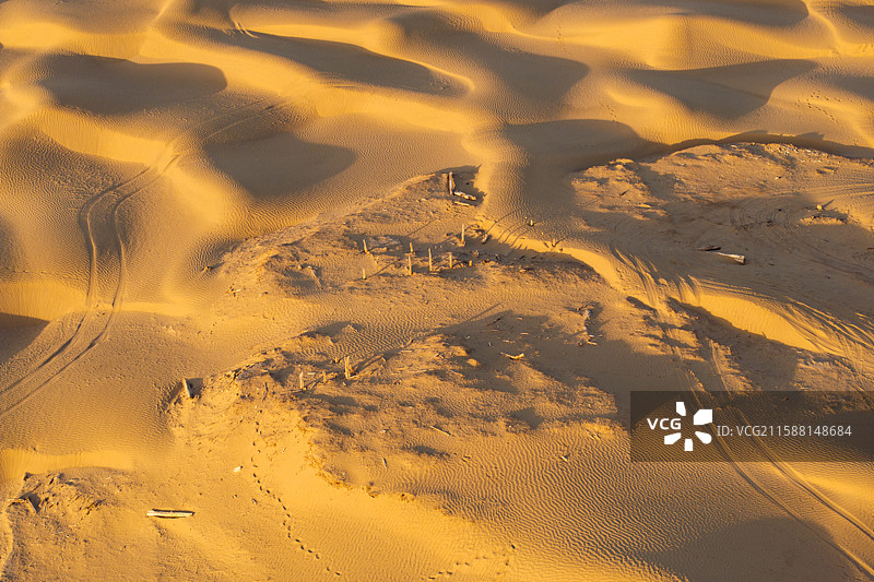 新疆-和田地区-策勒县-丹丹乌里克遗址图片素材