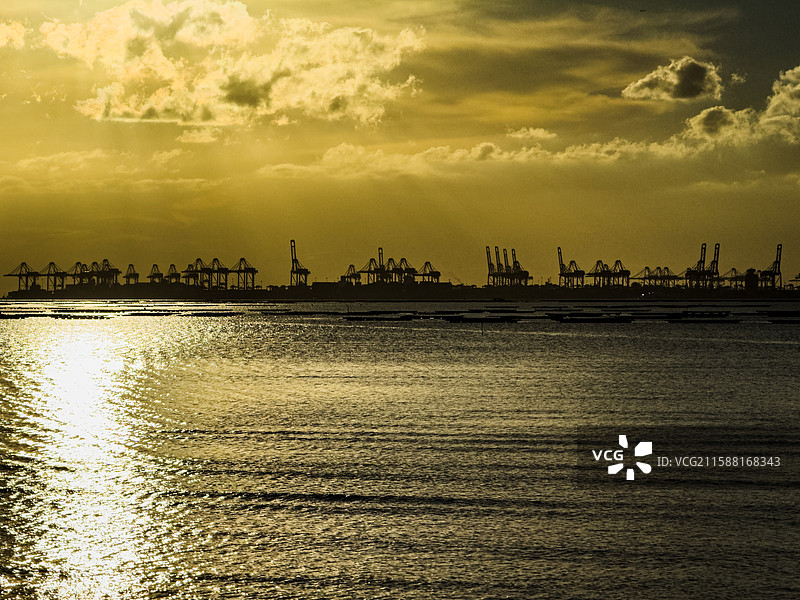 香港新界下白泥醉人日落美景图片素材