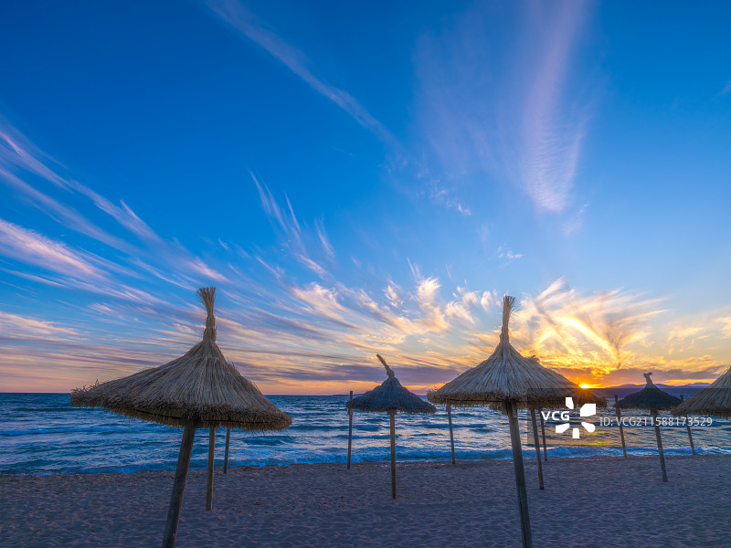 西班牙马略卡果冻海日落图片素材