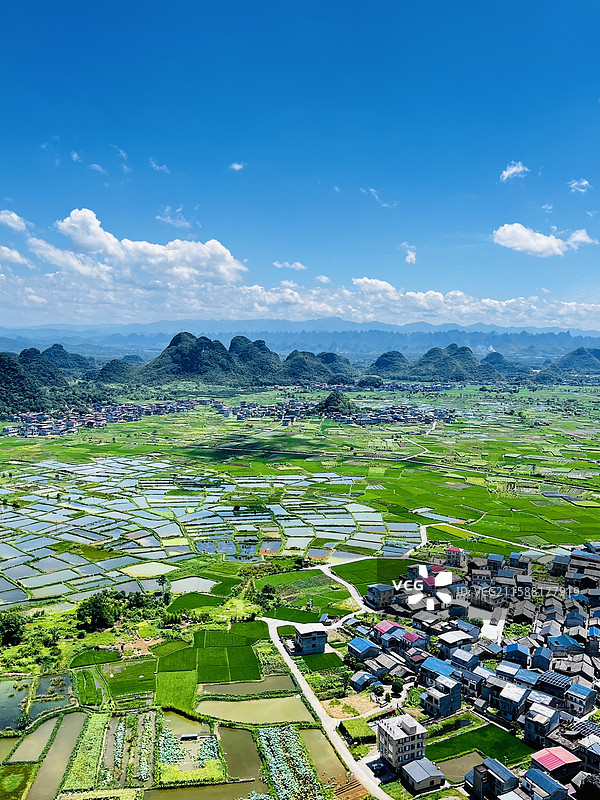 夏天的颜色图片素材