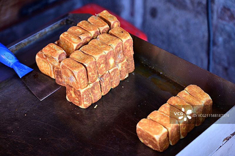 泉州 传统 小吃 宝斗糕 土笋冻 春卷 煎包 糕点图片素材