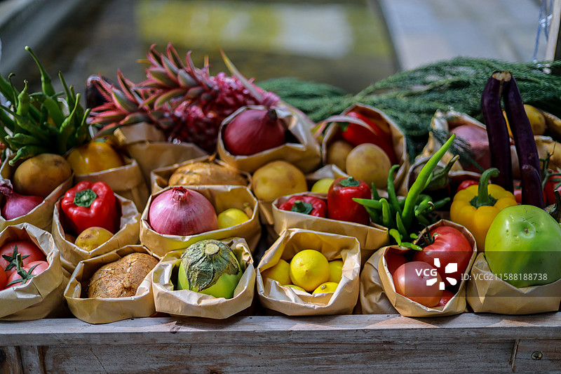 秋收水果蔬菜摊图片素材