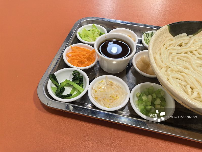 老北京炸酱面图片素材