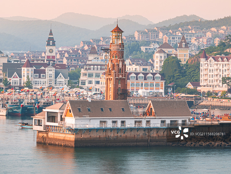 中国大连菱角湾老虎滩海洋公园渔人码头航拍图图片素材