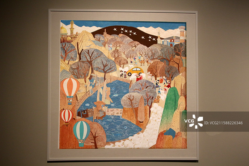 中华艺术宫 —— 首届中国乡土绘画（农民画）作品展览：天山脚下的欢乐颂图片素材