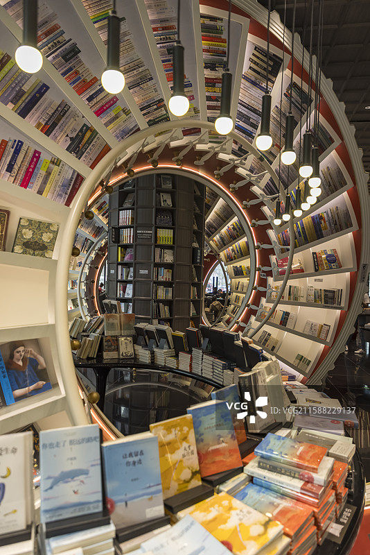 深圳最美图书馆宝安前海欢乐港湾钟书阁图片素材