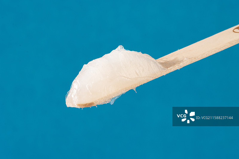 白色的医用凡士林特写图片素材