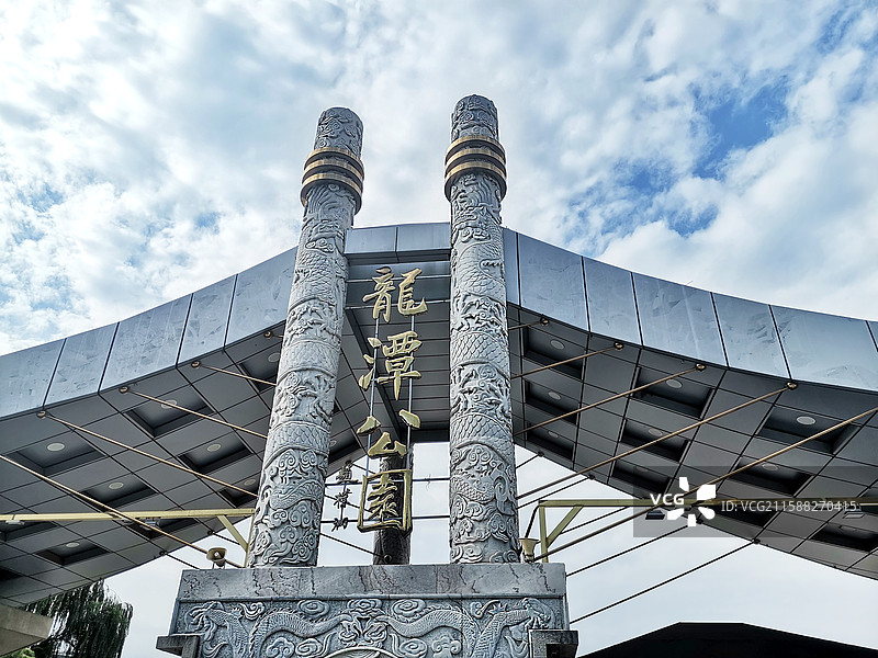 龙潭公园北门图片素材