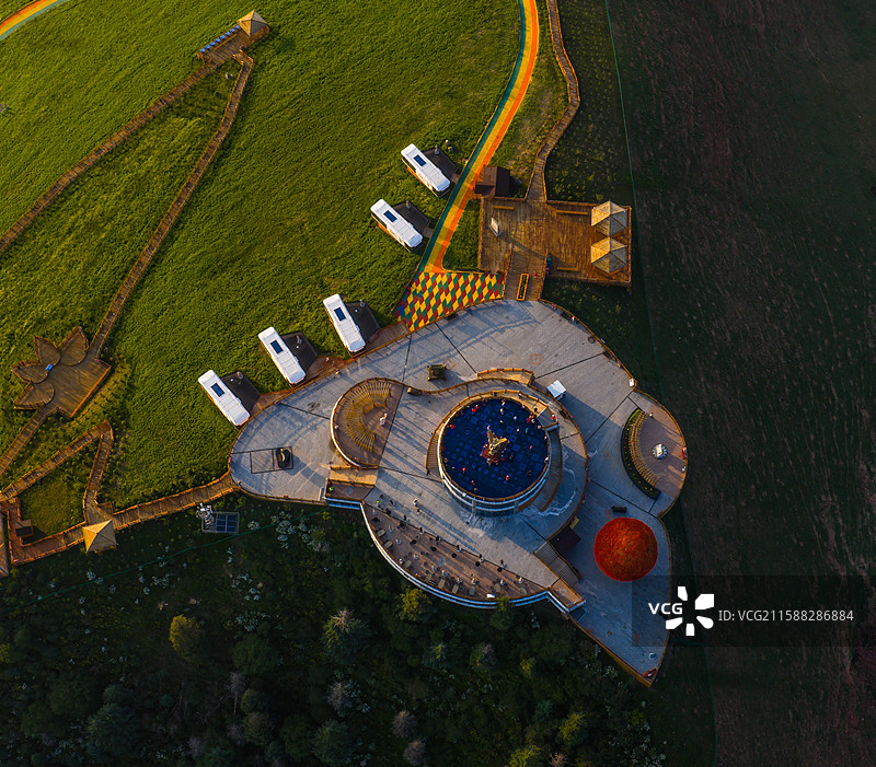 照壁山晨光图片素材