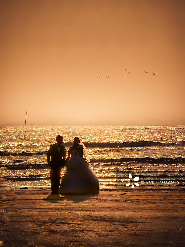 有爱就是天上人间图片素材