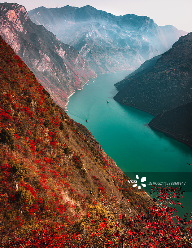 巫山龙脊与三峡枫叶图片素材