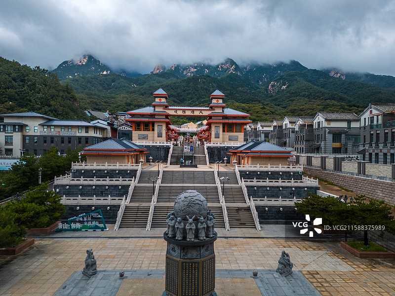 泰山天烛峰图片素材