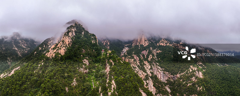泰山天烛峰图片素材