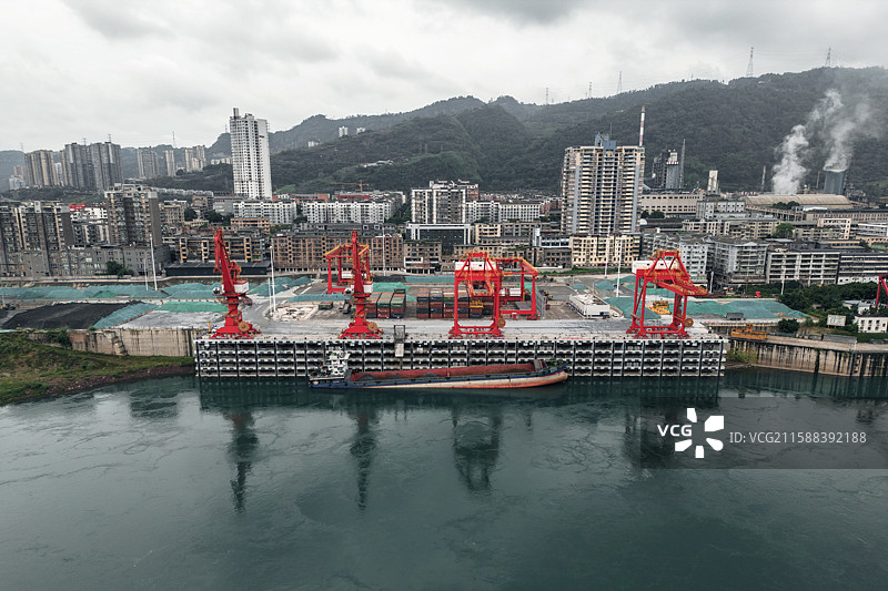 云南水富市金沙江畔水富港航拍图片素材