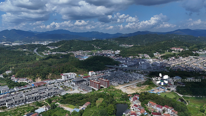 航拍英山县温泉城镇风光图片素材