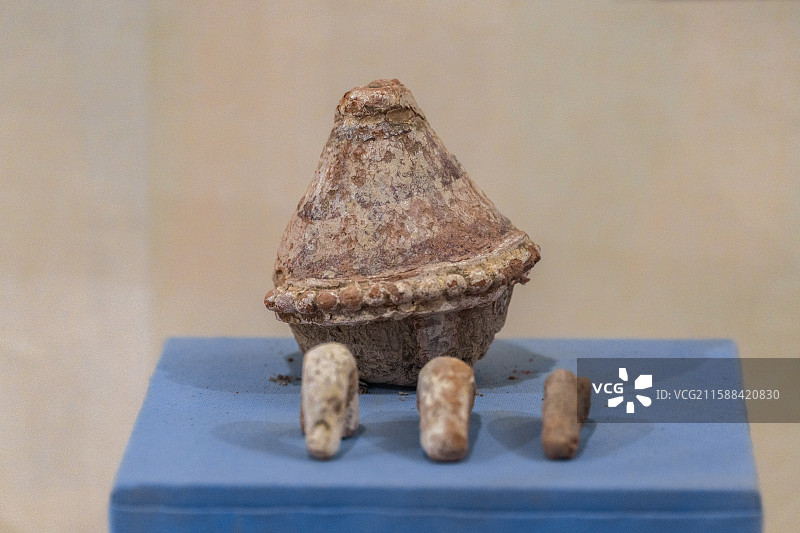 新疆-和田地区-策勒县-达玛沟佛教遗址图片素材