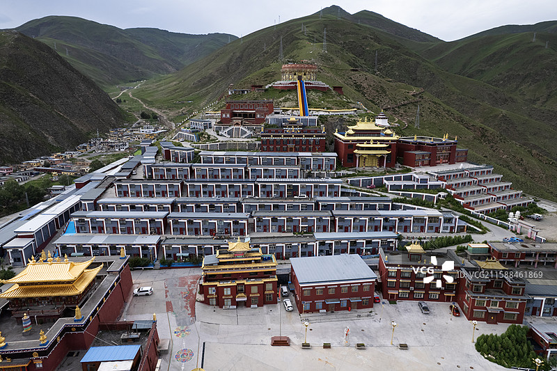航拍玉树结古寺图片素材