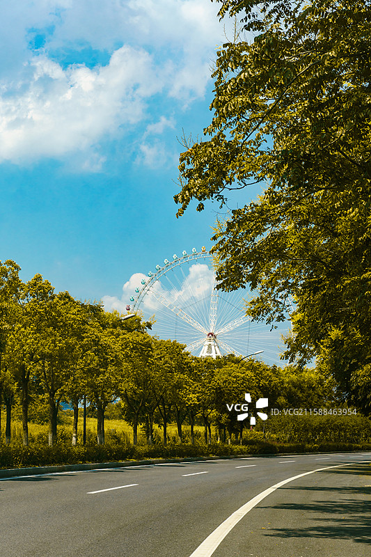 汽车广告背景图-城市道路图片素材