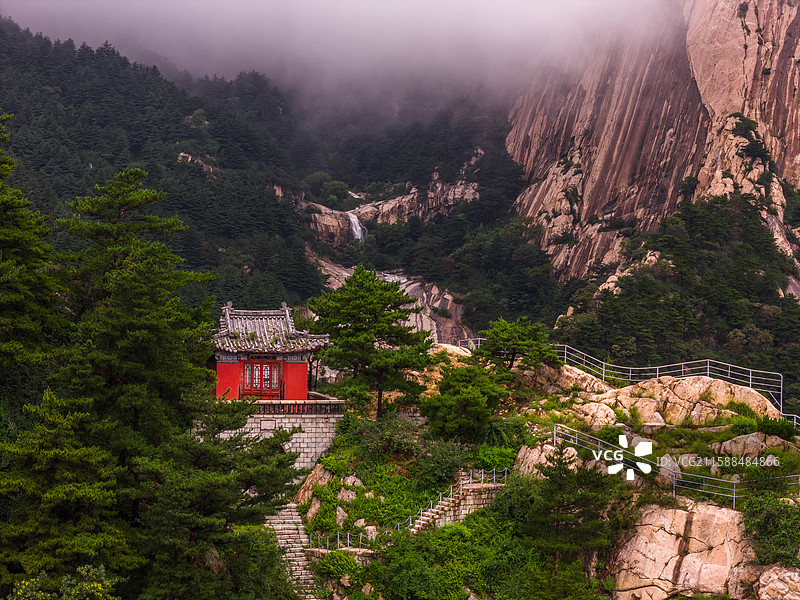 泰山天烛峰图片素材