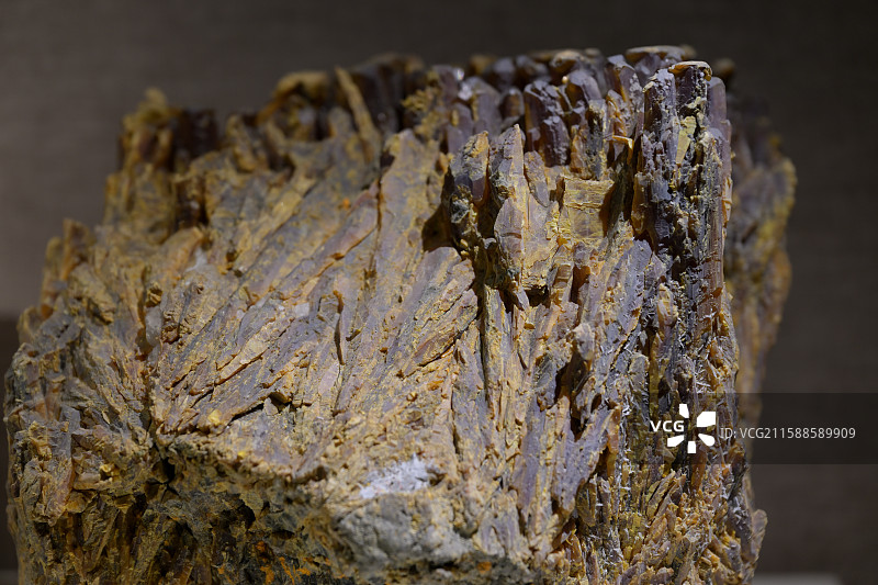 雌黄，湖南石门，矿石，上海自然博物馆图片素材