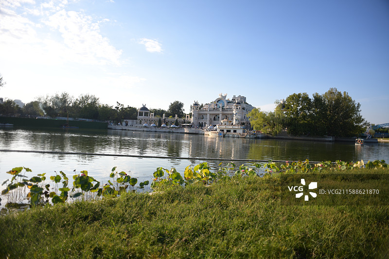 北京朝阳公园泡泡玛特城市乐园（POP LAND）方舟湖图片素材