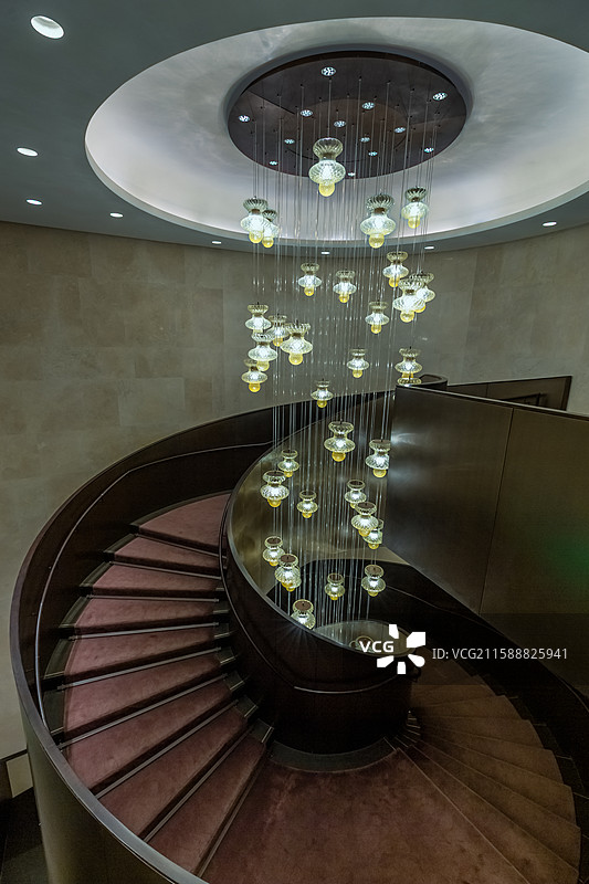 室内旋转楼梯，楼梯旋梯图片素材