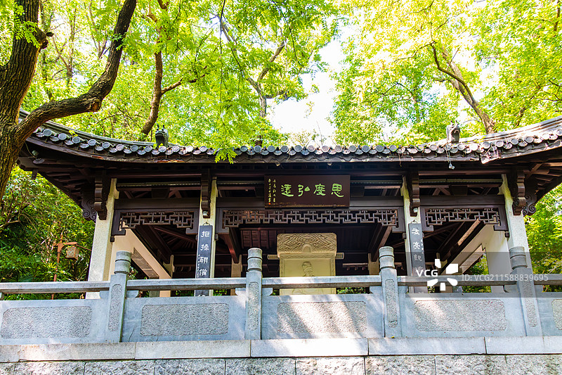 北固山三国鲁肃墓图片素材