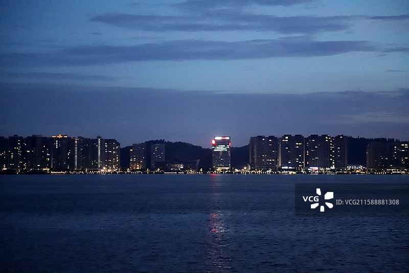 广东汕头内海湾暮色图片素材