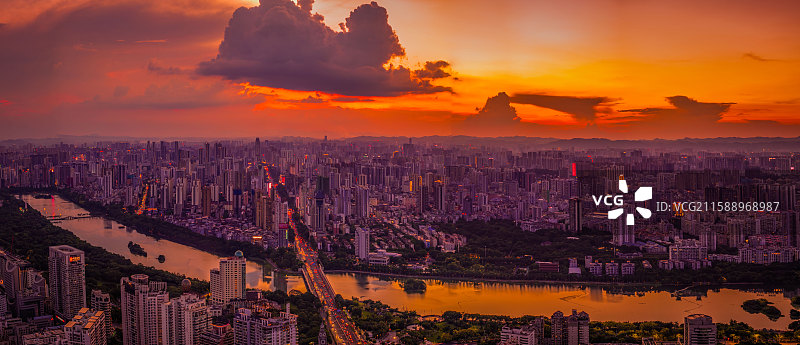 南宁市城市晚霞图片素材